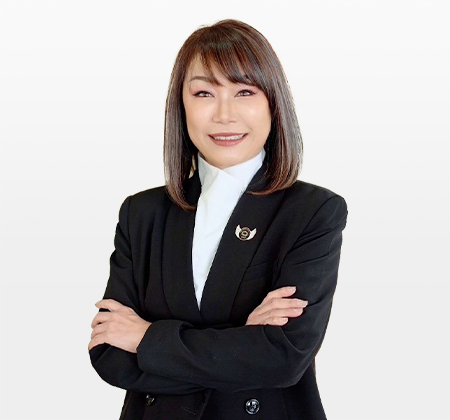 คุณ ธมนต์กรณ์ ฉินพลิกานนท์