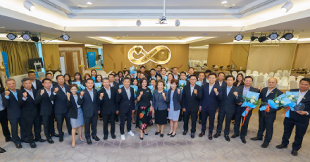 OCEAN LIFE LOVE FOREVER ให้รักแทนคำขอบคุณ