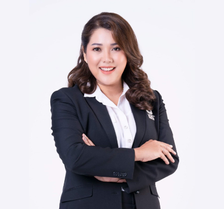 คุณ ภัทรภร คุ้มตระกูล